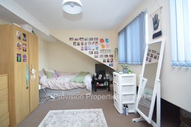 6 bed house, Brudenell Mount, Hyde Park, Leeds, LS61HS - Image 10