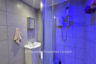 1 bed flat, Moorland Road, Hyde Park, Leeds, LS61AL - Image 6
