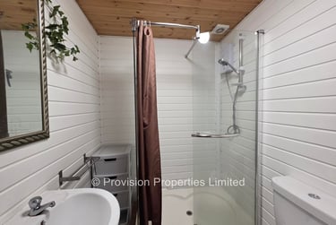 1 bed flat, Moorland Road, Hyde Park, Leeds, LS61AL - Image 3