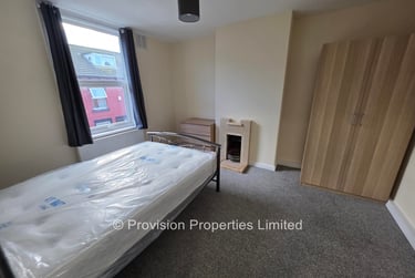 2 bed house, Harold View, Hyde Park, Leeds, LS61PP - Image 4