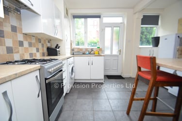 2 bed house, Manor Avenue, Headingley, Leeds, LS61BY - Image 3