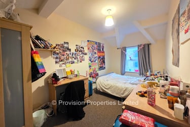 2 bed house, Moorland Avenue, Hyde Park, Leeds, LS61AP - Image 2