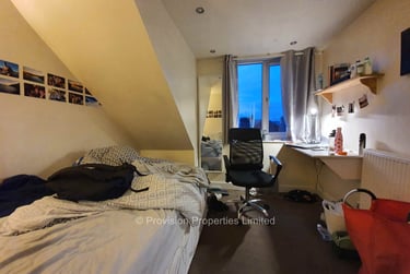 5 bed house, Royal Park Grove, Hyde Park, Leeds, LS61HQ - Image 3