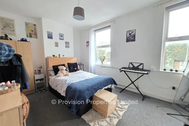 6 bed house, Cardigan Lane, Burley, Leeds, LS42LN - Image 2