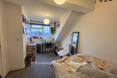 6 bed house, Cardigan Lane, Burley, Leeds, LS42LN - Image 11