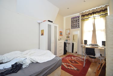 12 bed house, Grosvenor Road, Rampart Road, Leeds, LS62DZ - Image 11