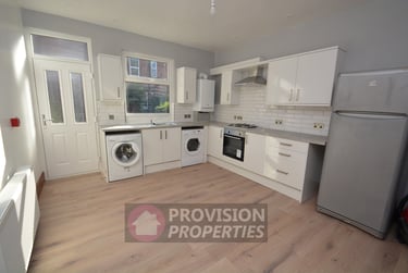 3 bed house, Hessle Terrace, Hyde Park, Leeds, LS61EQ - Image 1