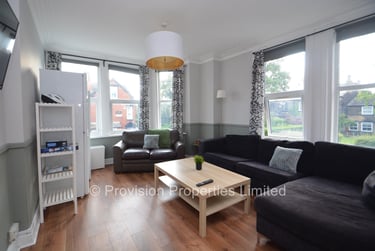 10 bed house, Delph Lane, Rampart Road, Leeds, LS62HQ - Image 8
