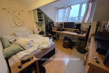 4 bed house, Beechwood View, Burley, Leeds, LS42LP - Image 7