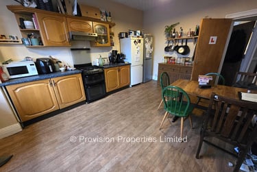 4 bed house, Beechwood View, Burley, Leeds, LS42LP - Image 4