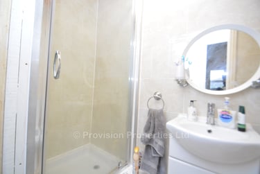 10 bed house, Kirkstall Lane, Headingley, Leeds, LS63DP - Image 11