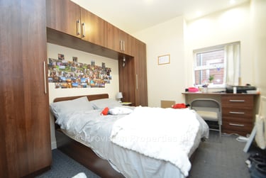 10 bed house, Kirkstall Lane, Headingley, Leeds, LS63DP - Image 6