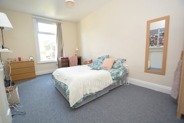 8 bed house, Ash Grove, Hyde Park, Leeds, LS61AX - Image 1
