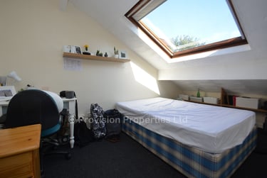 8 bed house, Ash Grove, Hyde Park, Leeds, LS61AX - Image 9