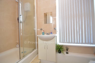 6 bed house, Ebor Place, Hyde Park, Leeds, LS61NR - Image 15