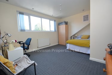 6 bed house, Ebor Place, Hyde Park, Leeds, LS61NR - Image 4