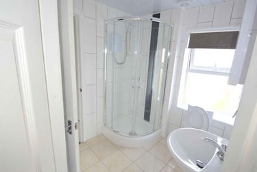 4 bed house, Beechwood Crescent, Burley, Leeds, LS42LL - Image 7