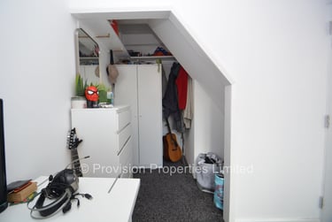 4 bed house, Beamsley Mount, Burley, Leeds, LS61LR - Image 6