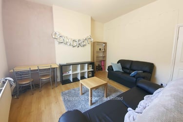 4 bed house, Harold Walk, Hyde Park, Leeds, LS61PS - Image 4