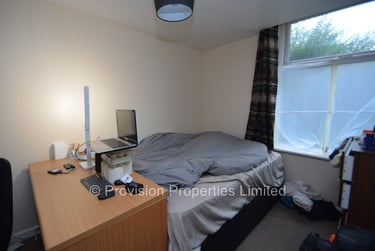 2 bed flat, Cliff Road, Rampart Road, Leeds, LS62ET - Image 5