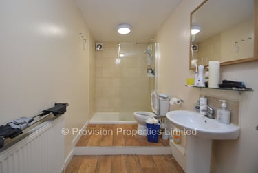 2 bed flat, Cliff Road, Rampart Road, Leeds, LS62ET - Image 6