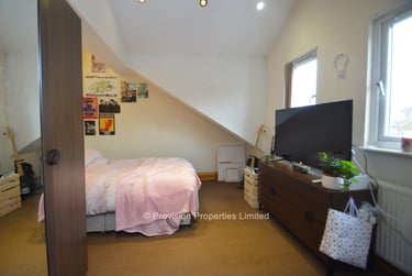 6 bed house, Woodsley Road, Hyde Park, Leeds, LS31DU - Image 6