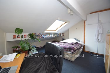 7 bed house, The Village Street, Burley, Leeds, LS42PR - Image 11