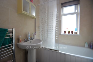 5 bed house, Ashville Road, Burley, Leeds, LS61NA - Image 7