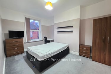 8 bed house, Delph Lane, Rampart Road, Leeds, LS62HQ - Image 5