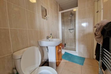 5 bed house, Hessle View, Hyde Park, Leeds, LS61ER - Image 6