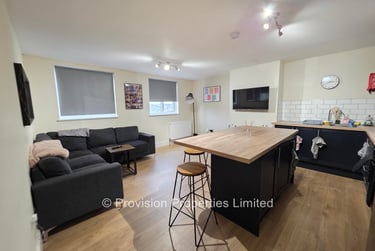 4 bed flat, Kelso Road, Woodhouse, Leeds, LS29PR - Image 11