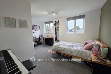 4 bed flat, Kelso Road, Woodhouse, Leeds, LS29PR - Image 4