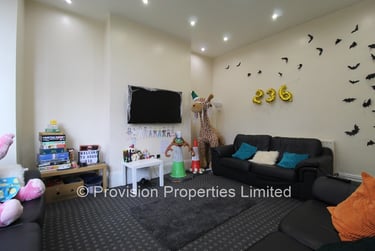 9 bed house, Kirkstall Lane, Headingley, Leeds, LS63DP - Image 8