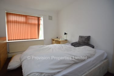 3 bed house, Kelso Gardens, Hyde Park, Leeds, LS29PS - Image 7