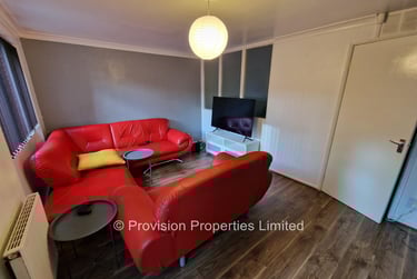 3 bed house, Kendal Lane, Woodhouse, Leeds, LS31AS - Image 1