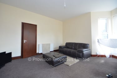 2 bed house, Hill Top Street, Hyde Park, Leeds, LS61NW - Image 12