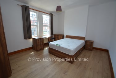7 bed house, Manor Drive, Hyde Park, Leeds, LS61DD - Image 8