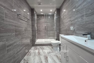 3 bed flat, Moorland Avenue, Hyde Park, Leeds, LS61AP - Image 2