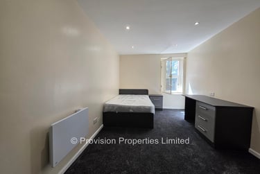 3 bed flat, Moorland Avenue, Hyde Park, Leeds, LS61AP - Image 3