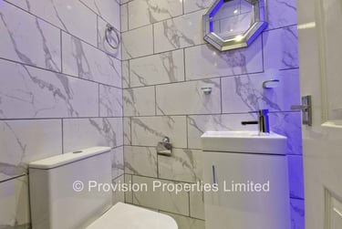 3 bed flat, Cliff Road, Rampart Road, Leeds, LS62ET - Image 7