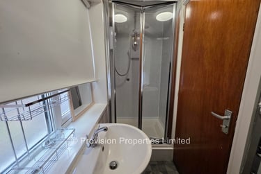 5 bed flat, Cardigan Road, Burley, Leeds, LS61EB - Image 10