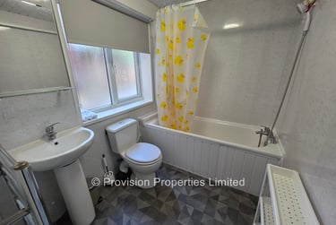 5 bed flat, Cardigan Road, Burley, Leeds, LS61EB - Image 8