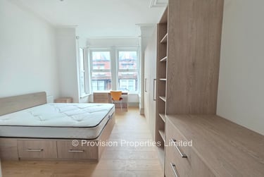 7 bed house, Manor Drive, Hyde Park, Leeds, LS61DD - Image 4