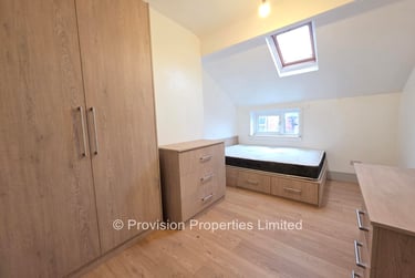 7 bed house, Manor Drive, Hyde Park, Leeds, LS61DD - Image 8