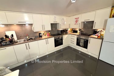 6 bed house, Cardigan Road, Burley, Leeds, LS61LU - Image 4