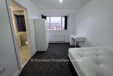 3 bed house, Park View Avenue, Burley, Leeds, LS42LH - Image 9