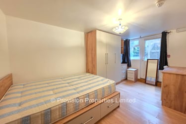 7 bed house, Manor Drive, Hyde Park, Leeds, LS61DD - Image 4