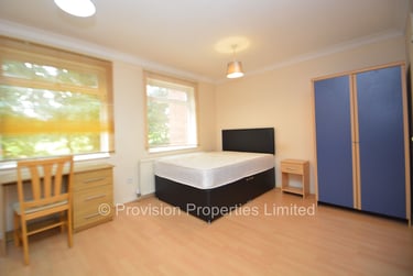 4 bed house, Well Close Rise, Woodhouse, Leeds, LS71HT - Image 6