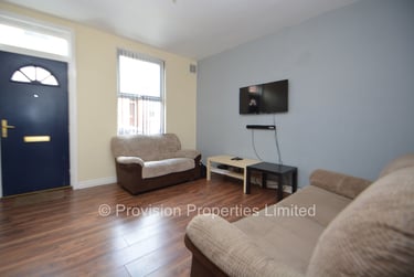4 bed house, Burley Lodge Terrace, Burley, Leeds, LS61QD - Image 3