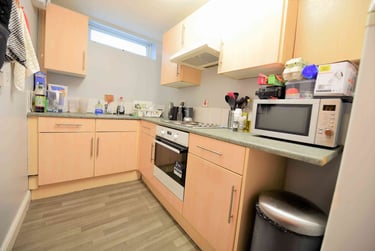 4 bed house, Elizabeth Street, Hyde Park, Leeds, LS61JF - Image 6